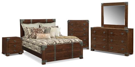 value city furniture clearance outlet.